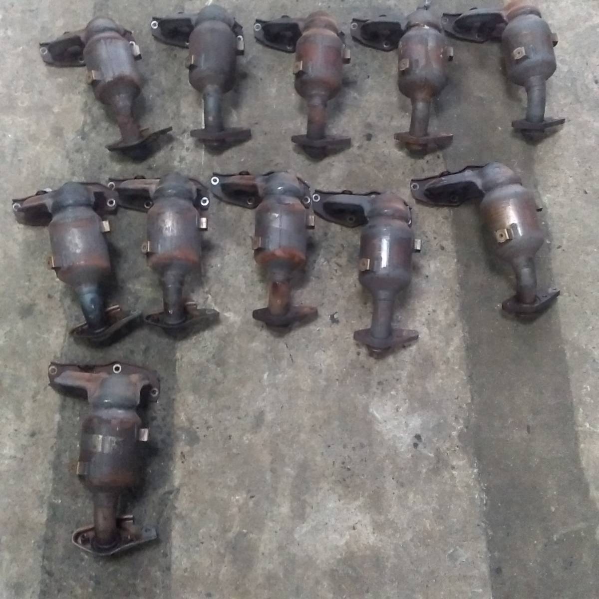 4* スズキ ワゴンR MH23 触媒 85G-C08