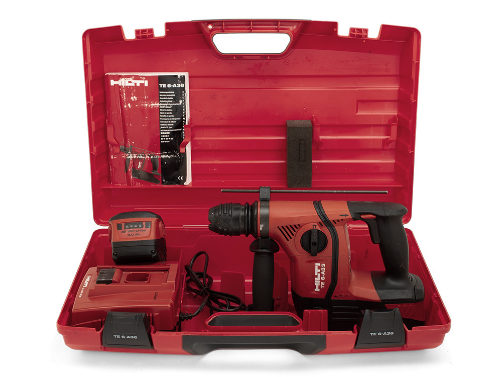 Used】HILTI ヒルティ 36V/3.0Ah 充電式ロータリーハンマー Used】HILTI ヒルティ 36V/3.0Ah 充電式ロータリーハンマー