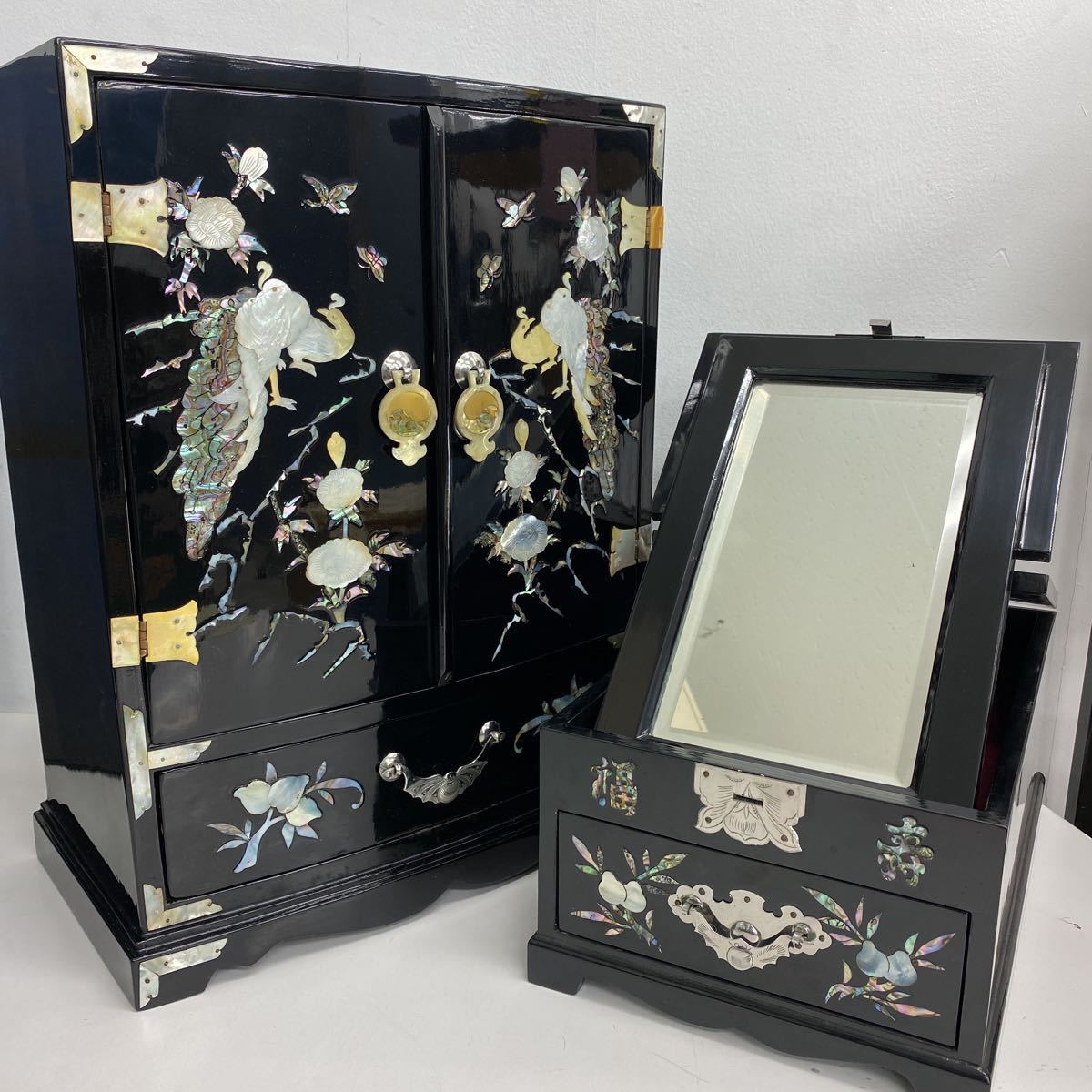 ○螺鈿細工 漆器 漆芸 小物入れ 小箪笥 アクセサリーケース 収納ケース