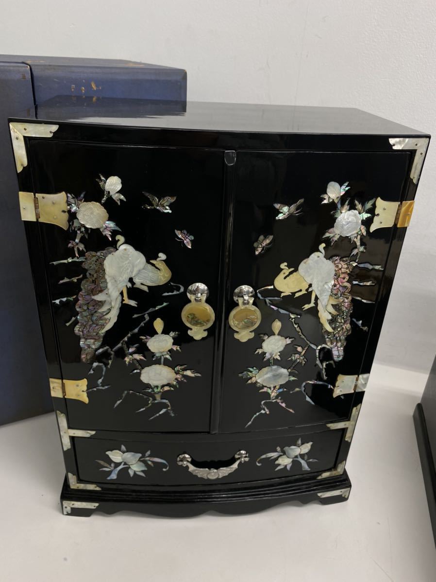 漆塗り 小箪笥 小物入れ　螺鈿細工 ○螺鈿細工 漆器 漆芸 小物入れ 小箪笥 アクセサリーケース 収納ケース