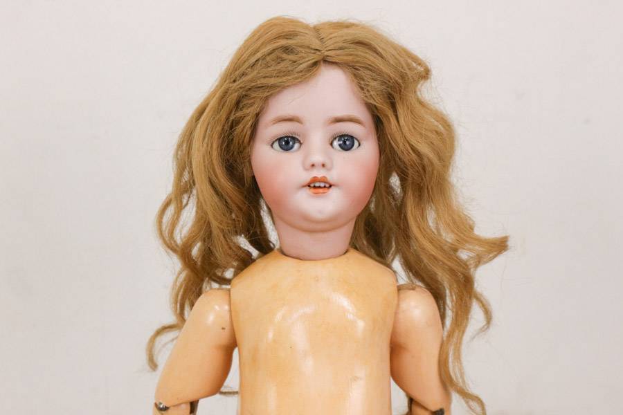 ヴィンテージ ブラウンラビットのビスクドール ヴィンテージ ブラウンラビットのビスクドール ヴィンテージ ブラウン