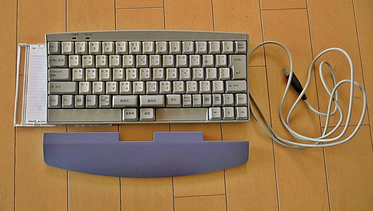 USB 親指シフトキーボード FUJITSU FKB8579-661 (FKB8579-661⁄EV)