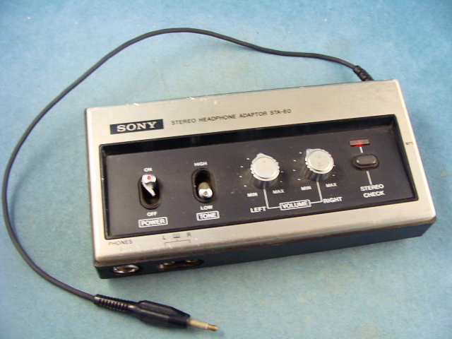 SONY FM/AM RADIO ソニー ラジオ ICF-R100MT シンセサイザーラジオ（山