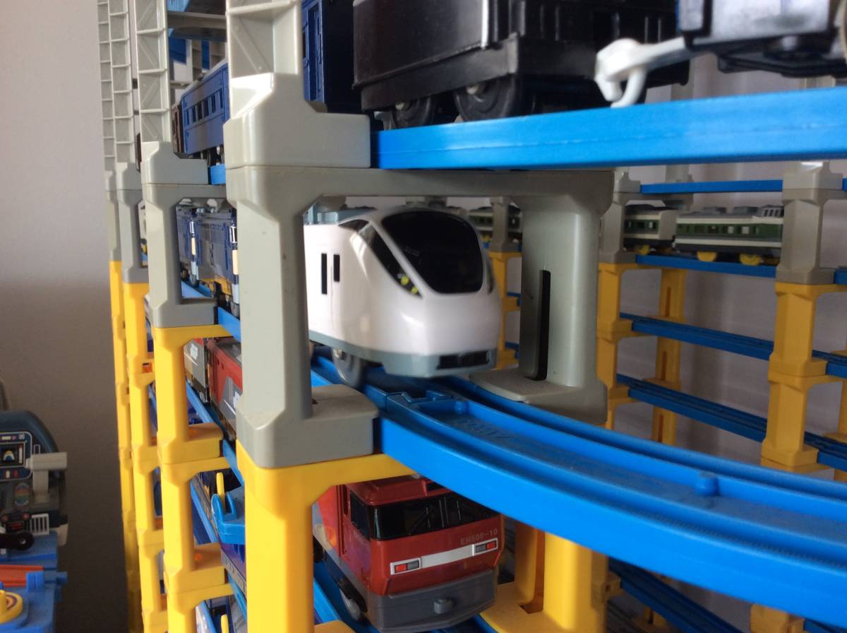 絶好調 E657系 Jr東日本 常磐線 特急電車 ひたち ときわ 動力車1両のみ 絶版レア 入手困難 定形外300円発送他 現状品 プラレール 車両単品 売買されたオークション情報 Yahooの商品情報をアーカイブ公開 オークファン Aucfan Com