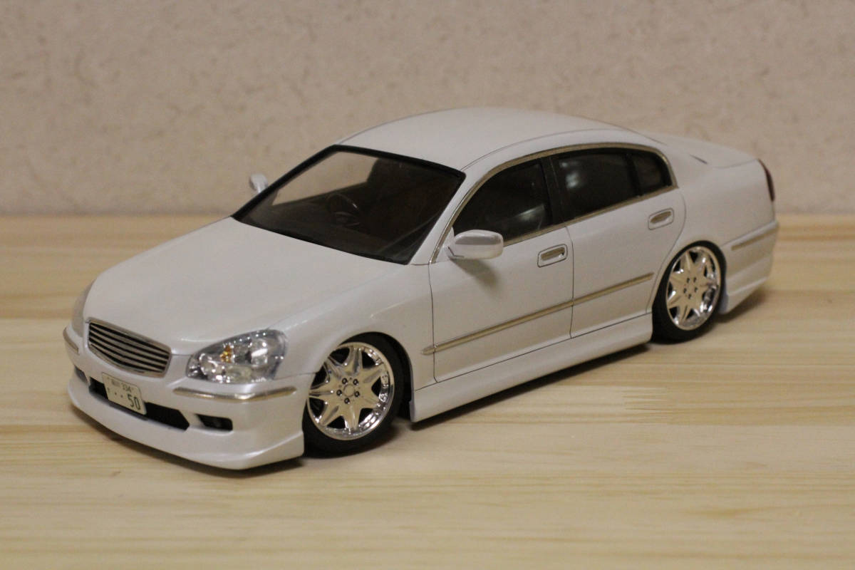 1⁄24 ニッサン F50 - アオシマ AOSHIMA シーマ⁄プレジデント '03 SCALE
