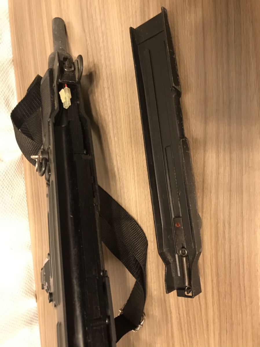 東京マルイ/電動ガン/S.M.G UZ 9mm【ジャンク品】 東京マルイ UZI 電動