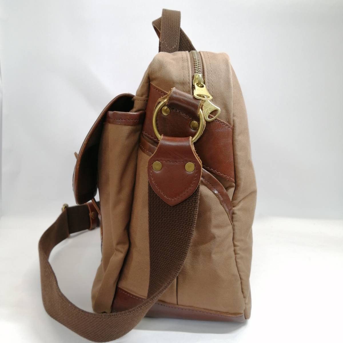 しないバッ Offセール グリップス Grips ショルダーバッグm Stream ストリーム G1218 Newbag Wakamatsu バッグ 財布 通販 Paypayモール のショルダ