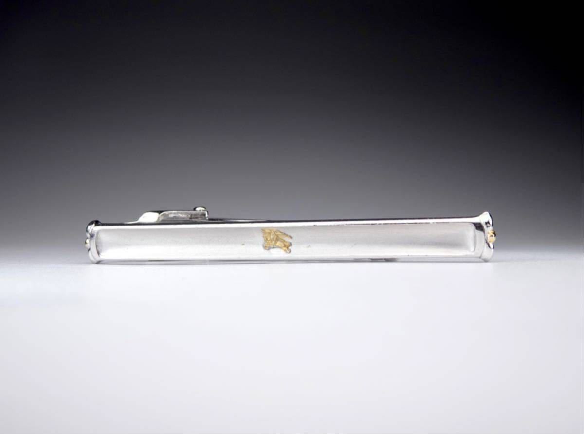 バーバリー　シルバー／ゴールドロゴ　ネクタイピン　タイピン　タイバー