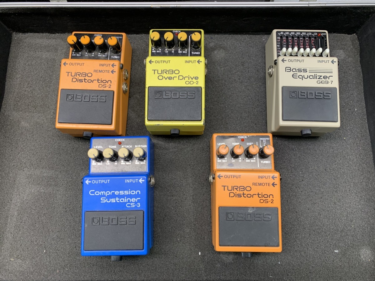 BOSS/ZOOM/エフェクター/まとめて ZOOM BOSS G1 “GT-1” vs