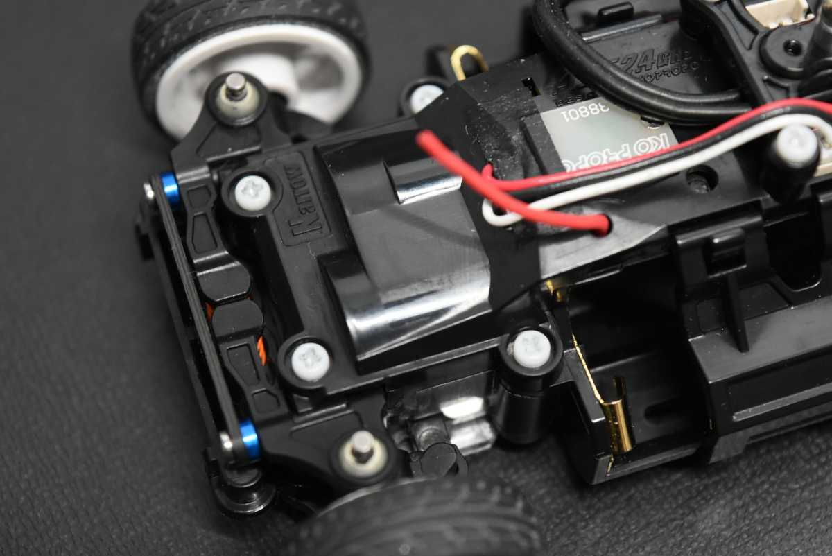 京商 ミニッツ MR-03VE PRO ブラシレスモーター 赤缶 ジャイロ