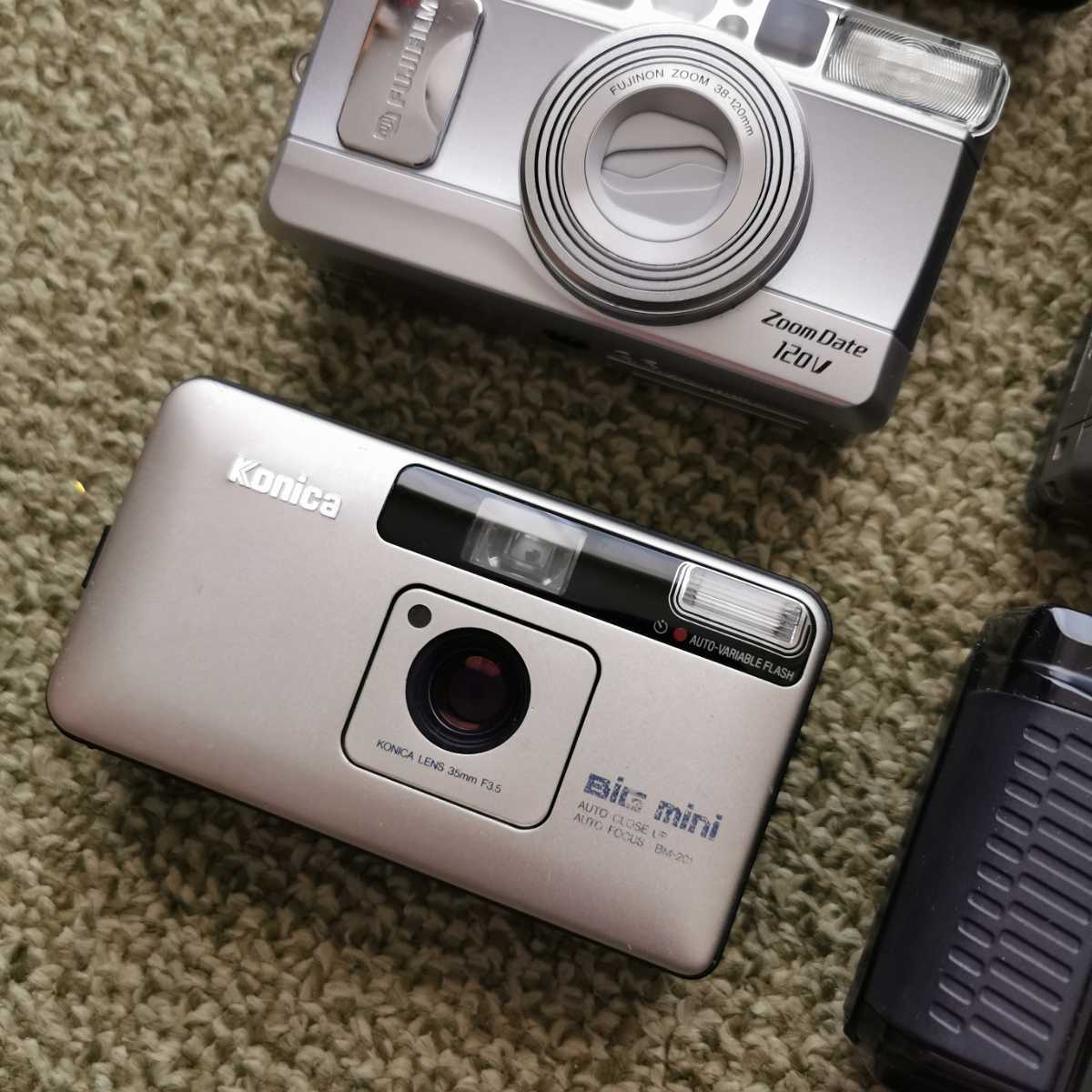 フィルムカメラ 12点まとめ ジャンク Yashica Konica Fujifilm Kyocera Canon OLYMPUS 大量 _6