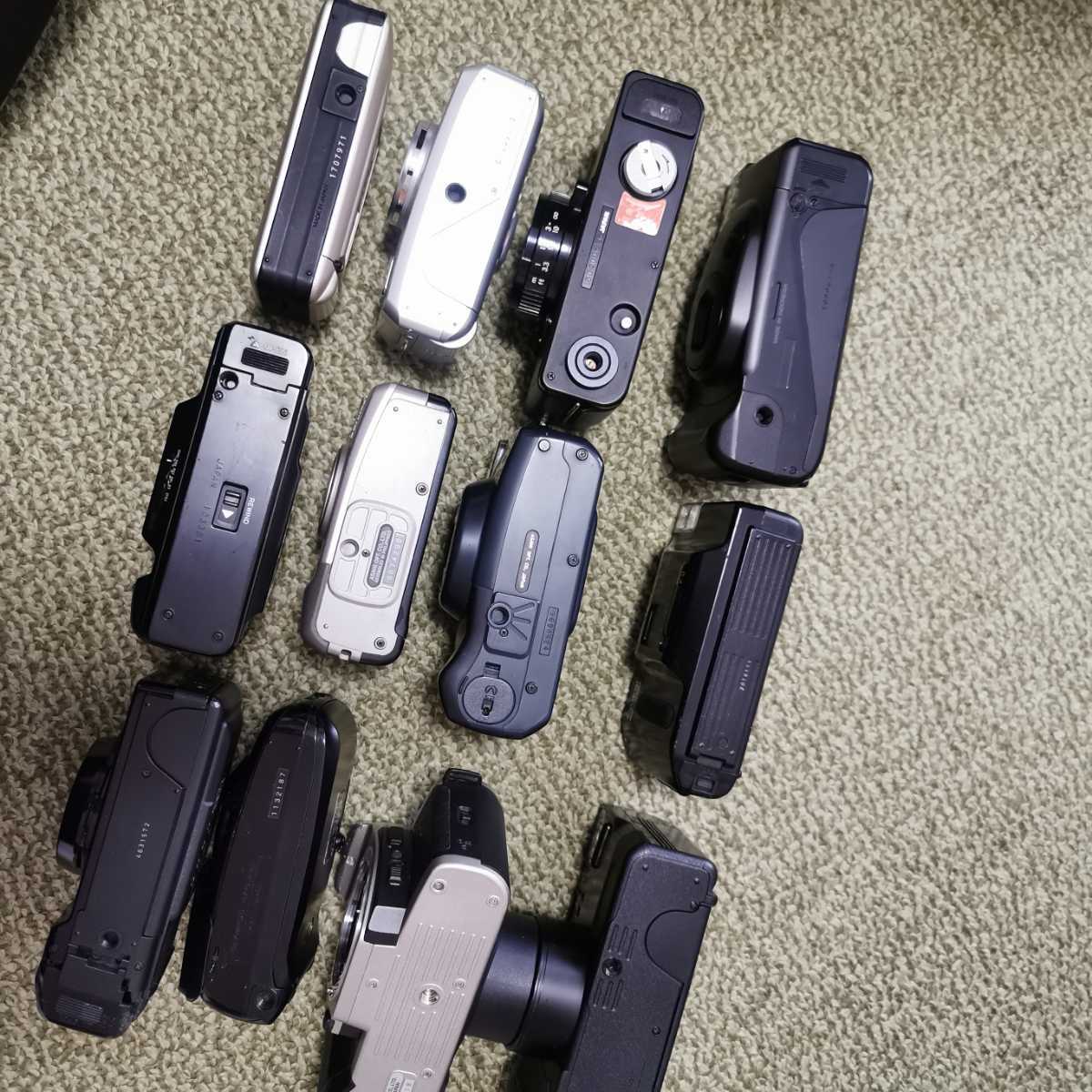 フィルムカメラ 12点まとめ ジャンク Yashica Konica Fujifilm Kyocera Canon OLYMPUS 大量 _9