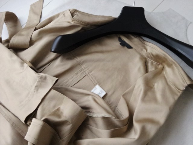 新品,高品質 美品 ANAYI アナイ【これからの薄手素材 大人の女性に 素敵な上品エレガント スプリングコート 今の時期~】