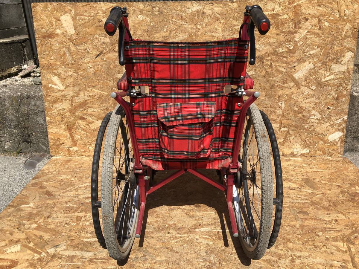 B13 1円スタート 車椅子 介助式 車いす 軽量アルミ折りたたみ レッドチェック柄 コンパクト 介護用品 パンク 福岡発 直接引き取り歓迎 自走用 売買されたオークション情報 Yahooの商品情報をアーカイブ公開 オークファン Aucfan Com