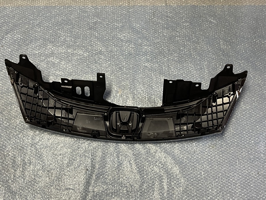 美品 新車外し？ オデッセイ RC1 前期 フロント メッキ グリル 