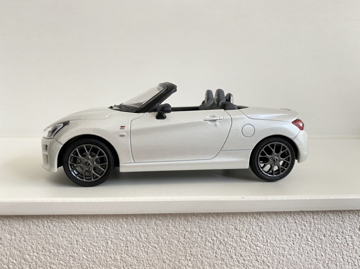 ☆送料込み☆新型 コペン GR SPORT ミニカー トヨタ 1/30 カラー