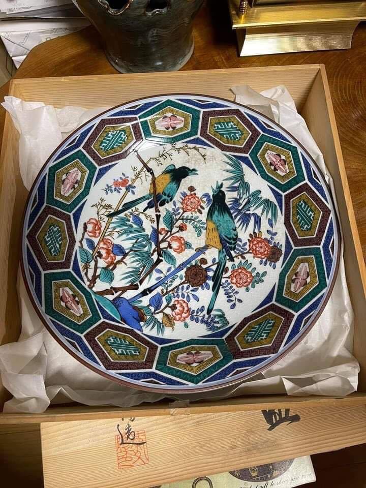 大皿 九谷焼 古九谷 色絵 飾皿 M 獅子牡丹文 色絵金彩 約39cm 共