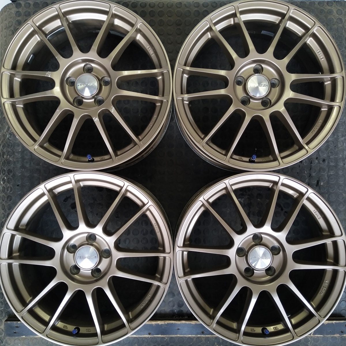 ENKEI RIVAZZA エンケイ リヴァッツァ 6.0J×15+45 PCD100-4H