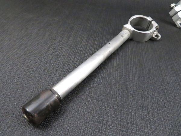ZX-10R K型 純正ハンドルバー 左右セット 070190 ZX-10R&frasl;RR&frasl;SE ZX-10R（04-05）用バーハンドルキット ZX-10R（16-20）&frasl;ZX-10R -zx-10r 2026年最新Yahoo!オークション トップ