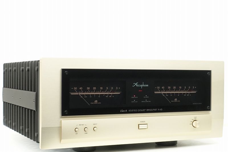 □□Accuphase A-45 パワーアンプ アキュフェーズ 元箱付