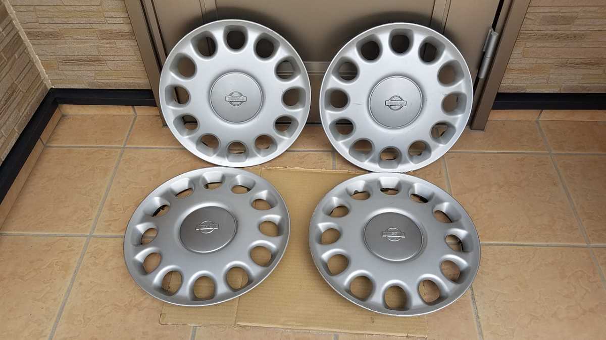 ラシーン ホイールカバー 純正品 B ラシーン専用オリジナルタイヤ 