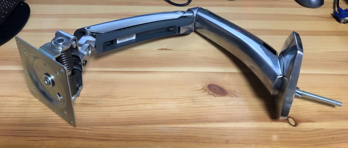 ERGOTRON エルゴトロン MX モニターアーム_1