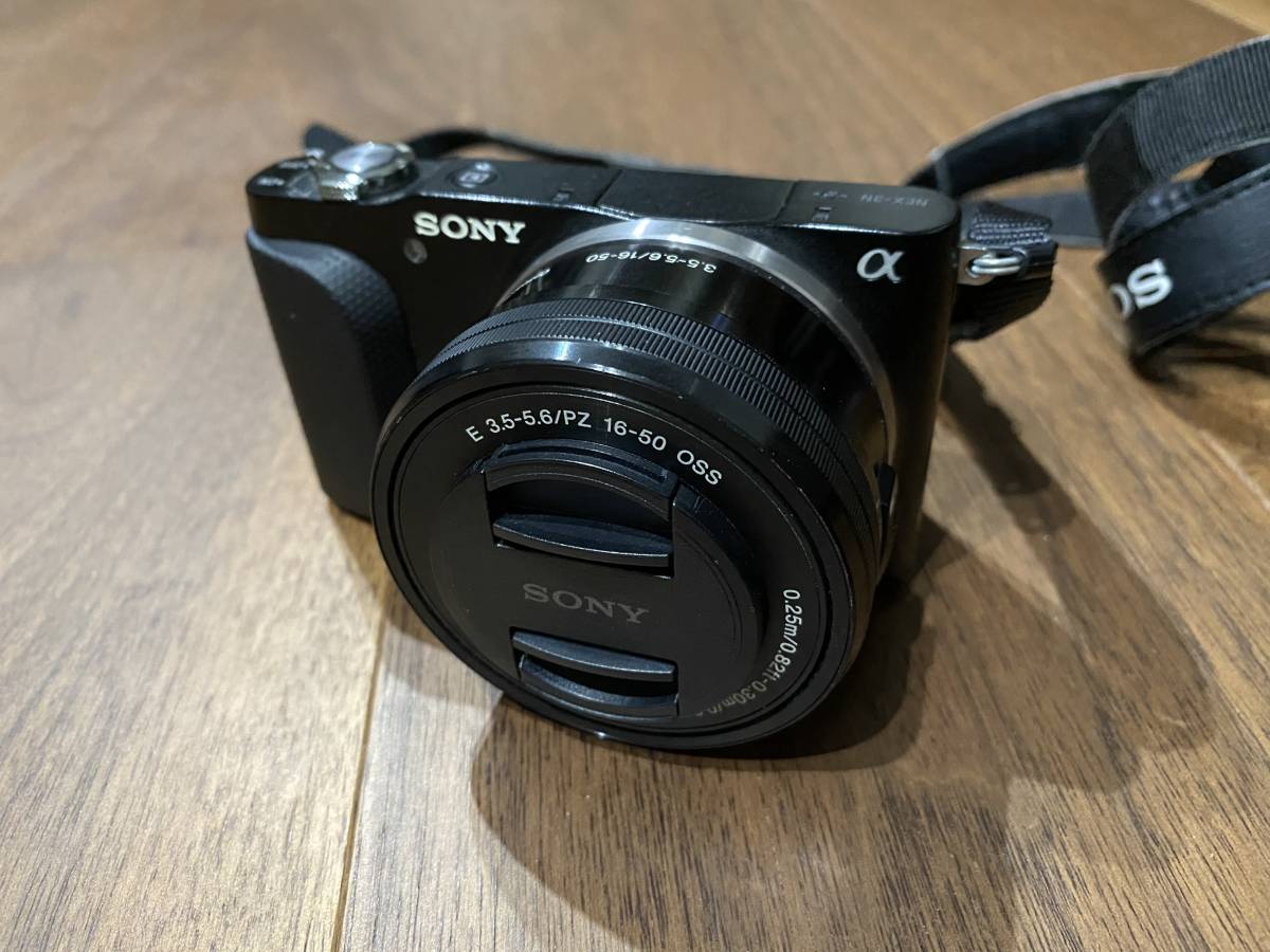 SONYミラーレス一眼 NEX-3Nパワーズームレンズキット 中古品 バッグ 