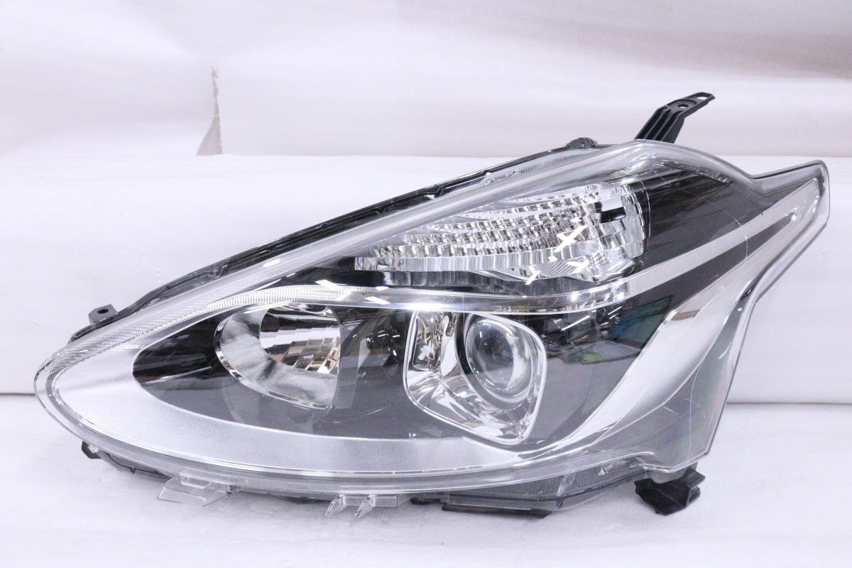 シエンタ H11 170系（種類（カーライト電球）ハロゲン | 中古ヘッド 