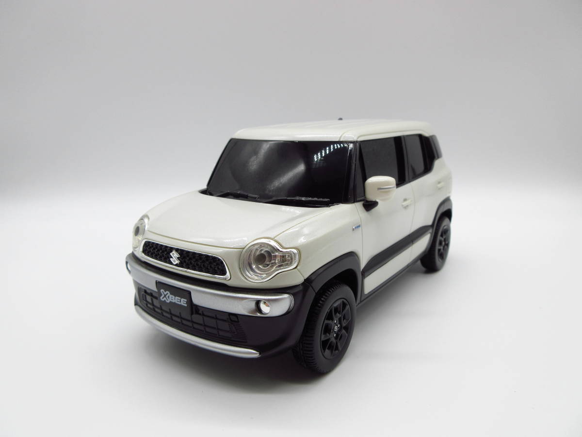 1/18 SUZUKI スズキ 新型クロスビー XBEE ディーラー特注 カラー