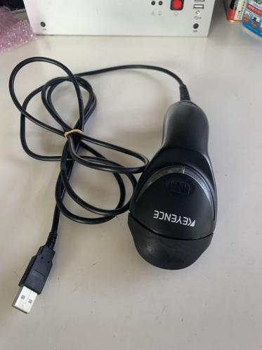 BL-N70UB KEYENCE : 小型レーザハンディバーコードリーダ | BL-N70UB