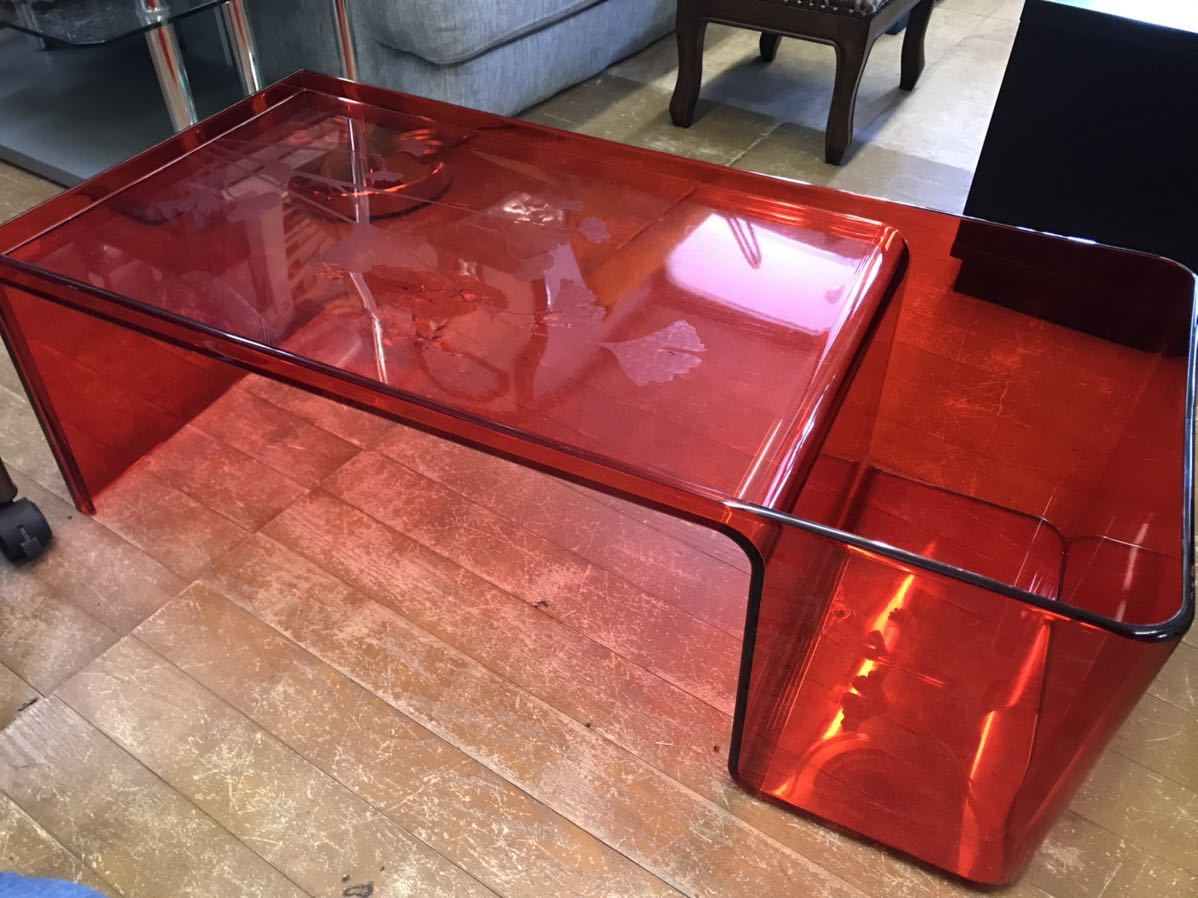 カルテル ウザメ Kartell センターテーブル ローテーブル ブルー 展示