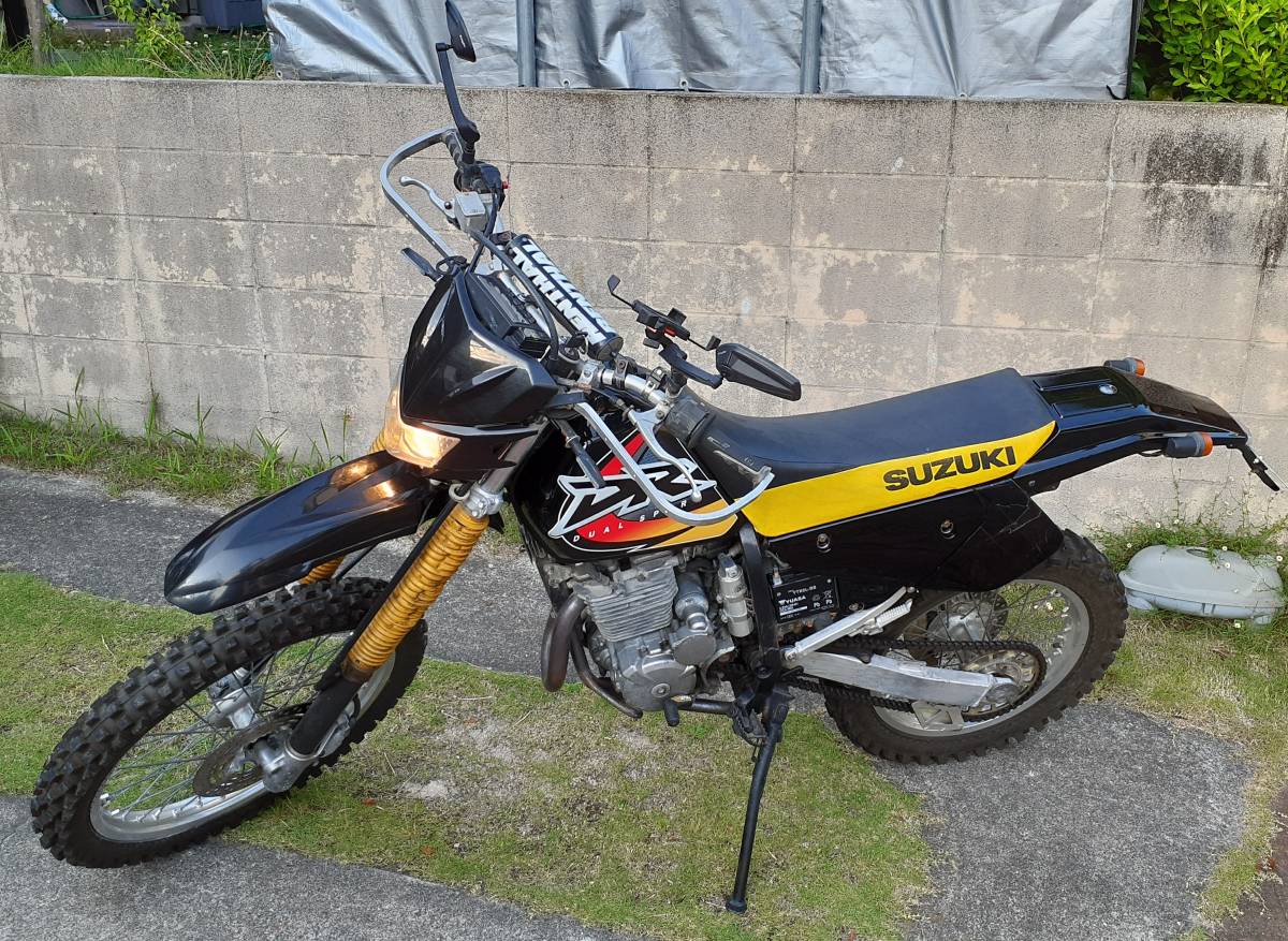 スズキ　DR250R SJ45A 実働　福岡 スズキ DR250R | 実働 SJ45A 歪2013