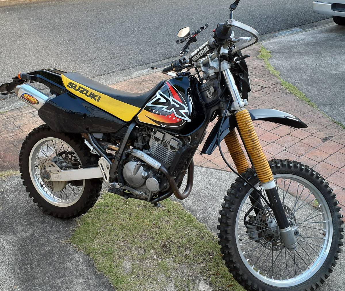 スズキ　DR250R SJ45A 実働　福岡 スズキ DR250R | 実働 SJ45A 歪2013