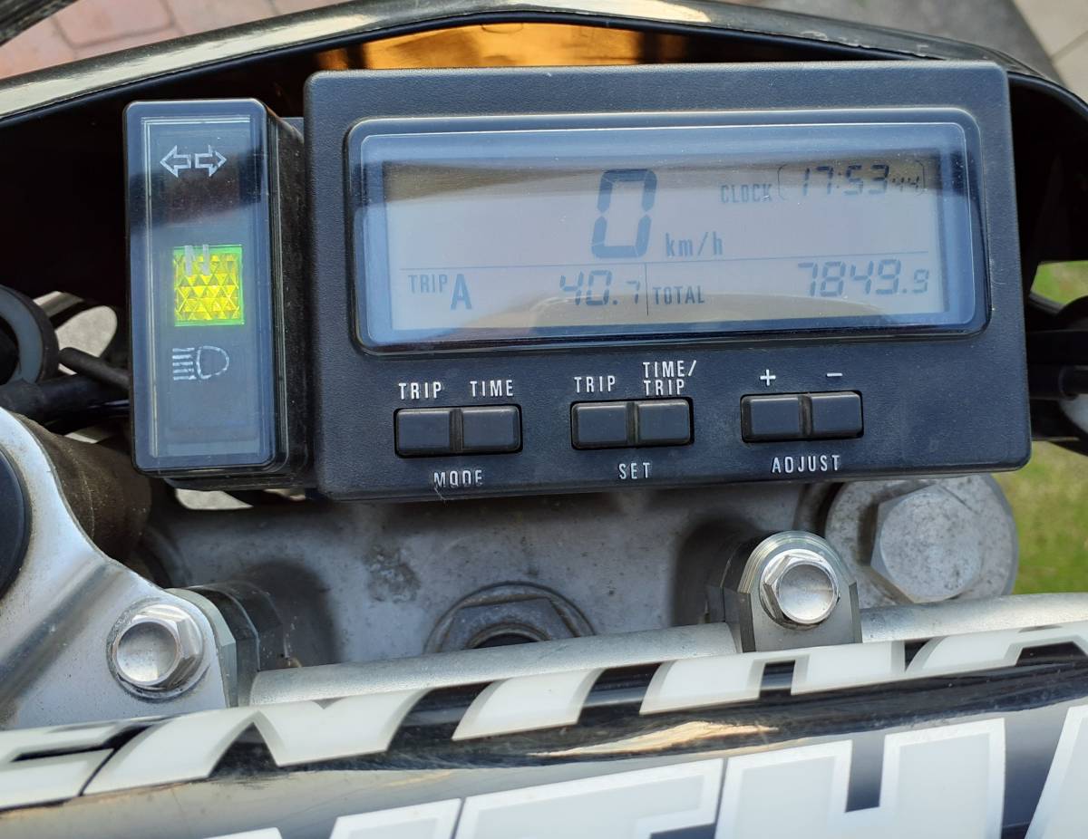 スズキ　DR250R SJ45A 実働　福岡 スズキ DR250R | 実働 SJ45A 歪2013