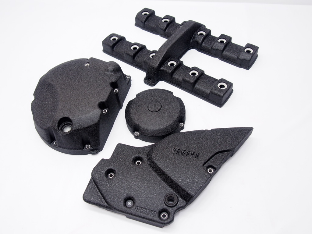 塗装後未使用XJR400.XJR400R純正エンジンカバー4点セット結晶塗装.黒.ヘッドカバーRH02J.4HMスプロケカバー