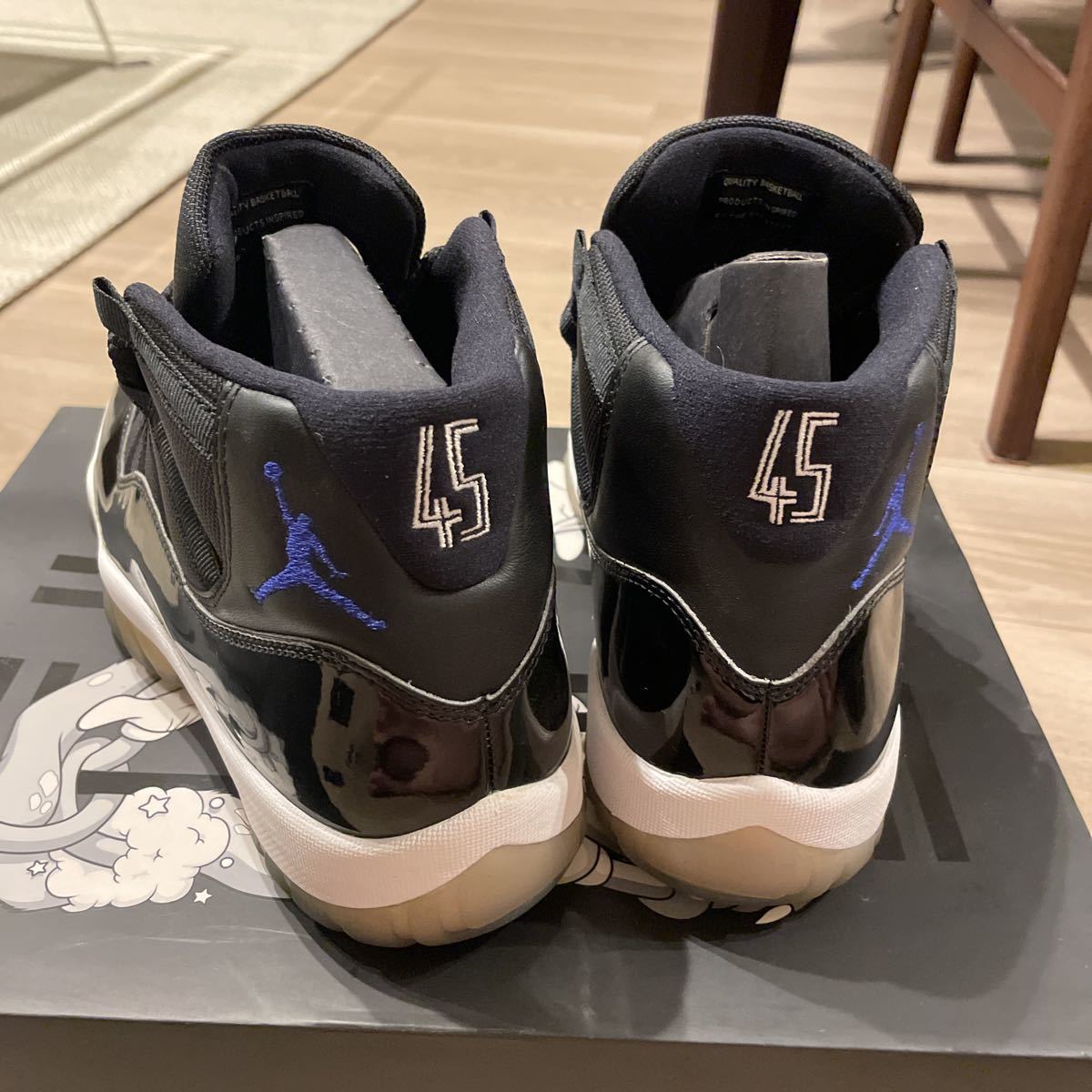 NIKE AIR JORDAN 11 RETRO SPACE JAM ナイキ エアジョーダン 11 