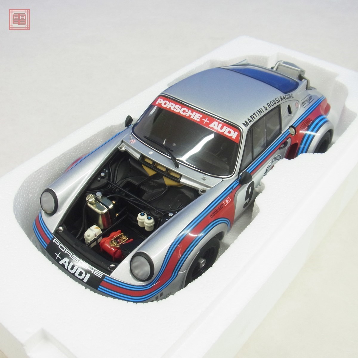 オートアート 1/18 ポルシェ 911 カレラ RSR ターボ 2.1