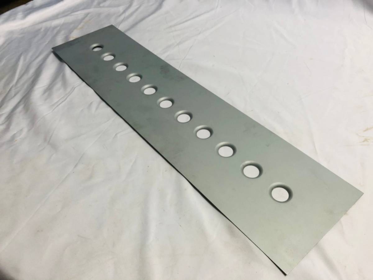 バーリング 汎用 溶接 補強ボード 横700㎜縦170㎜ 穴 35mm(内径24㎜） 送料無料 ロールバー ロールゲージ 神戸製鋼 ( KOBELCO ) アーク溶接棒 B-17 ( B17 ) φ 2.6mm 350mm 大箱