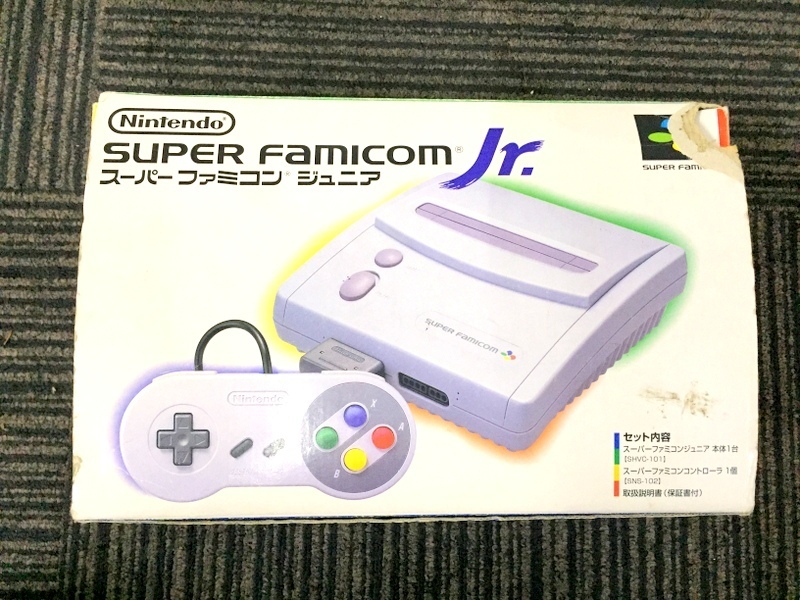 【ジャンク品】NINTENDO SUPER FAMICON Jr． SHVC‐101 ニンテンドー スーパーファミコンジュニア カセット３個セット　W015　