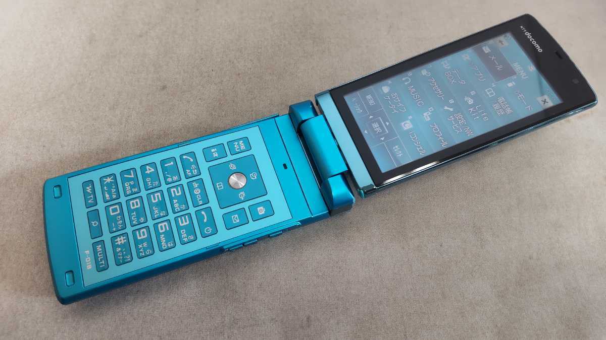 docomo FOMA F-01B #DG2373 FUJITSU ガラケー ケータイ 簡易動作確認&簡易清掃&初期化OK 判定○