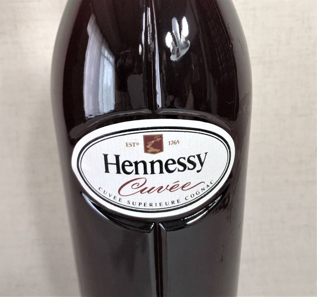 飲料・酒 Hennessy Cuvéeヘネシー キュヴェ700mlコニャック 箱付 未開栓