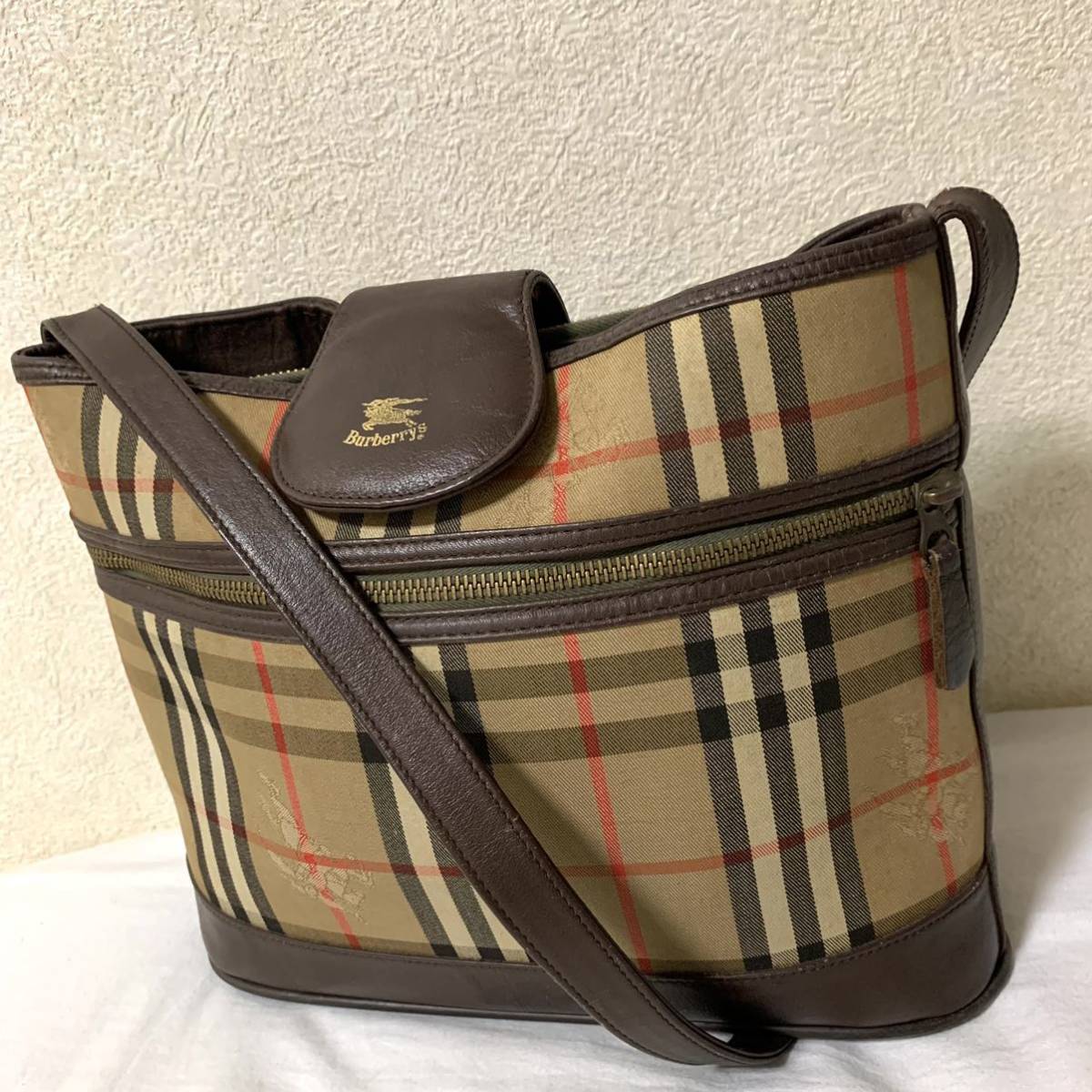 BURBERRY バーバリー ショルダーバッグ ホースロゴ レザー バーバリー