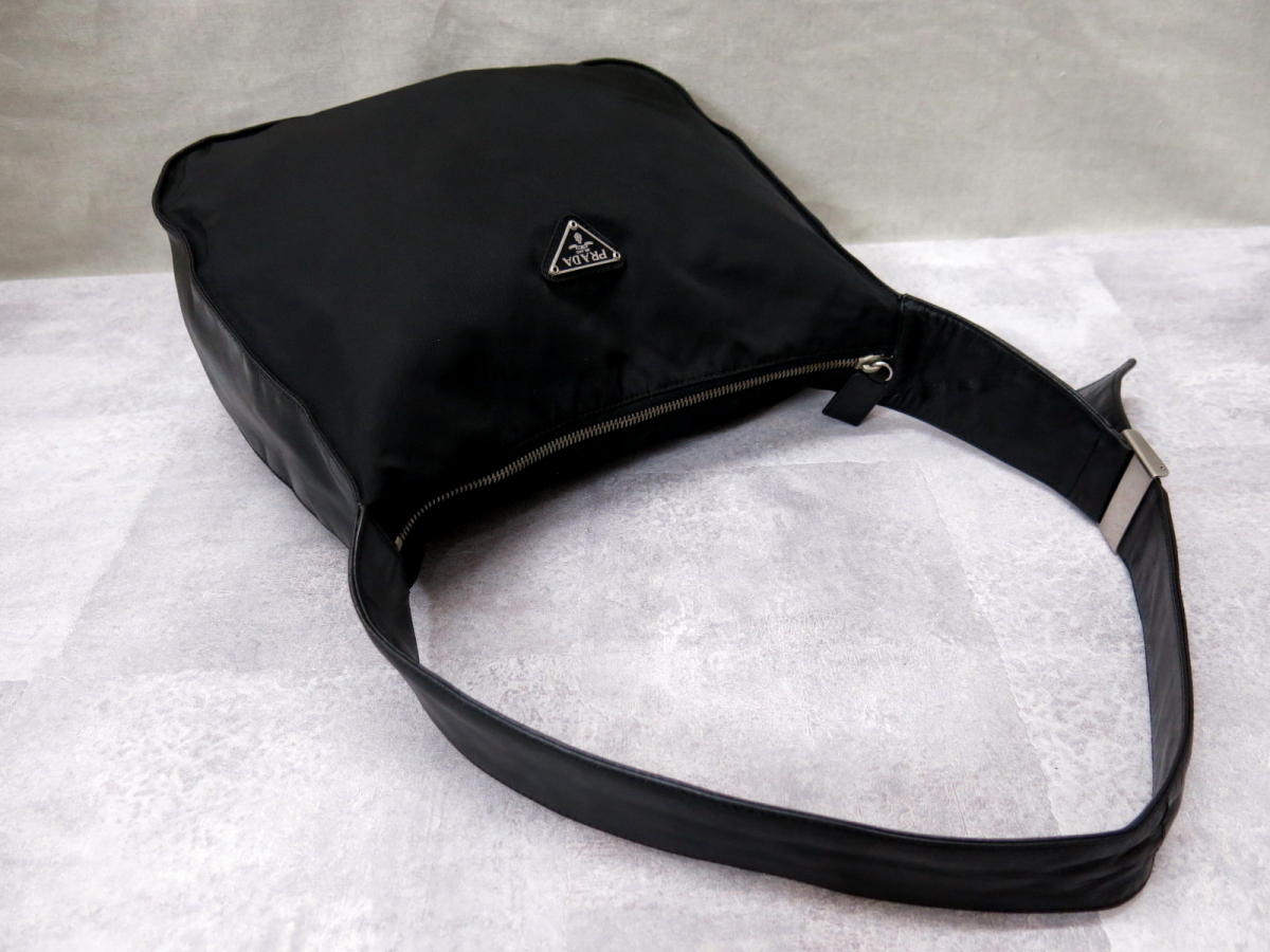 ○超美品○PRADA プラダ○ポコノ ナイロン ナッパ レザー 本革 