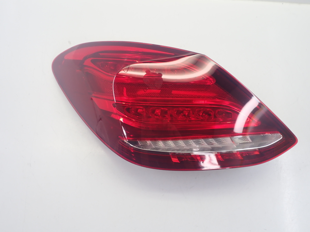  223697/C181 レンズ再生品 ベンツ Cクラス セダン W205 前期 LED テールライト 左 左側 A2059061357 619503 ZGS011(テールライト)｜売買されたオークション情報、yahooの商品情報をアーカイブ公開 - オーク メルセデス・ベンツ用