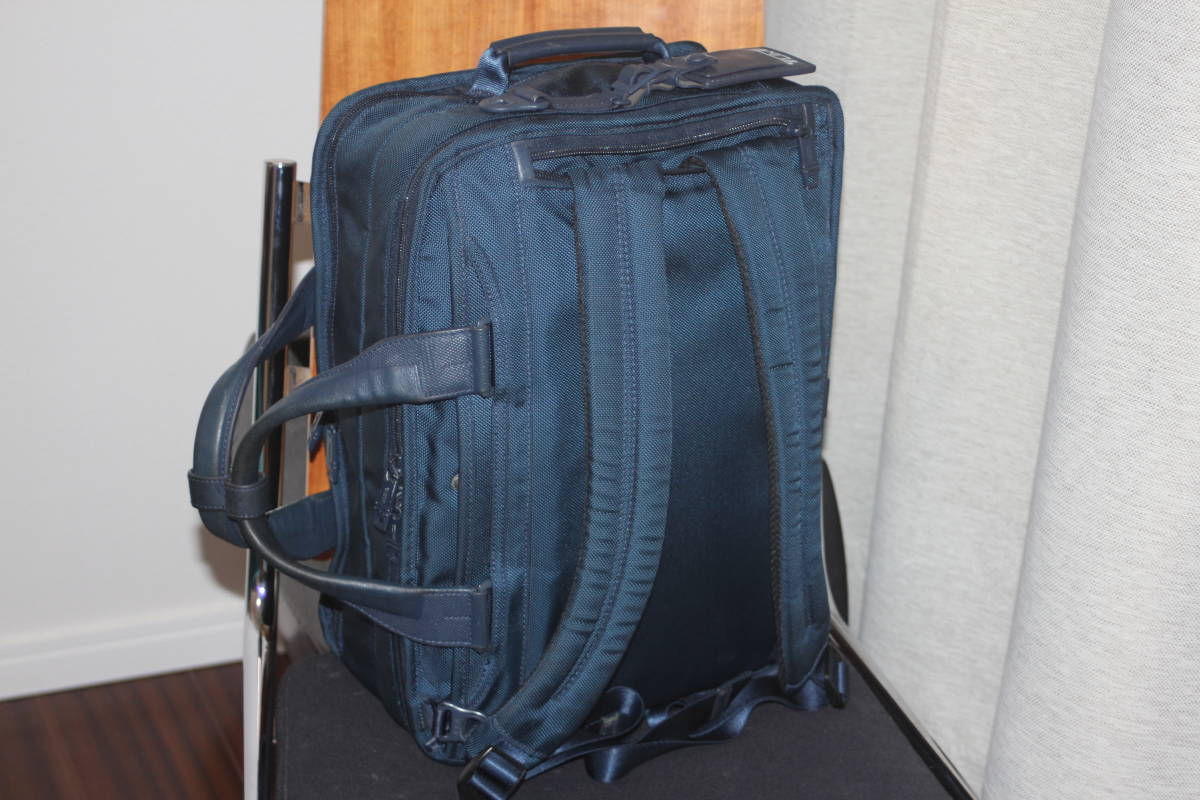 ギャランティ付き☆3way☆SHIPS別注☆TUMI☆「Style 26180NVS3E 