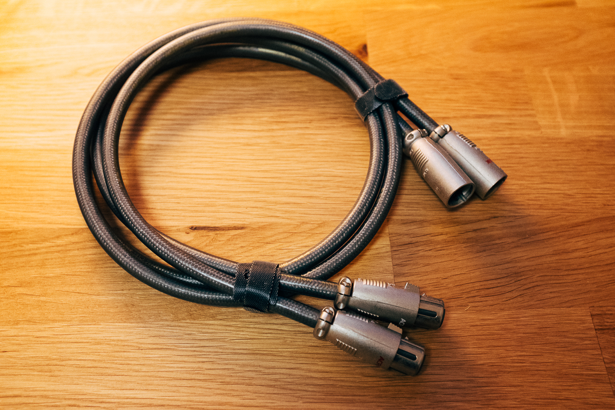 ACROLINK 6N-A2030II XLRケーブル　1m×2 ACROLINK 6N-A2030II Pro XLR 1.0m ACROLINK 6N-A2030 II [XLR XLR⁄1.5