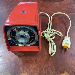電動鉛筆削りのYahoo!オークション(旧ヤフオク!)の相場・価格を見る