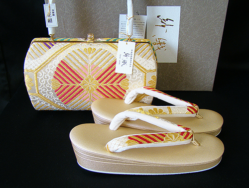 きものしらゆり 新品 Mサイズ 礼装 沙織 草履 バッグ 西陣織 きものしらゆり 新品 Mサイズ 礼装 沙織 草履 バッグ 西陣織