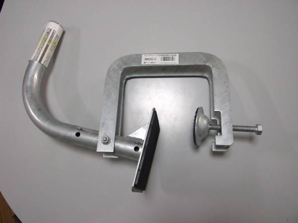 コンクリート手摺用取付金具mch 1 Bs Csパラボラアンテナなどに その他 売買されたオークション情報 Yahooの商品情報をアーカイブ公開 オークファン Aucfan Com