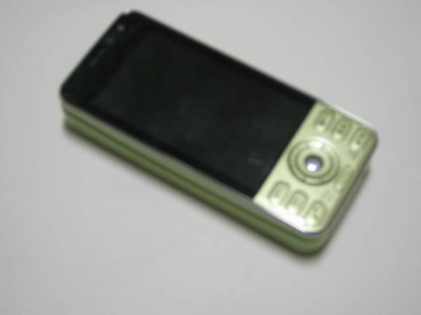 白ロム　docomo ドコモ　P-02B グリーン　本体のみ　【美品】_2